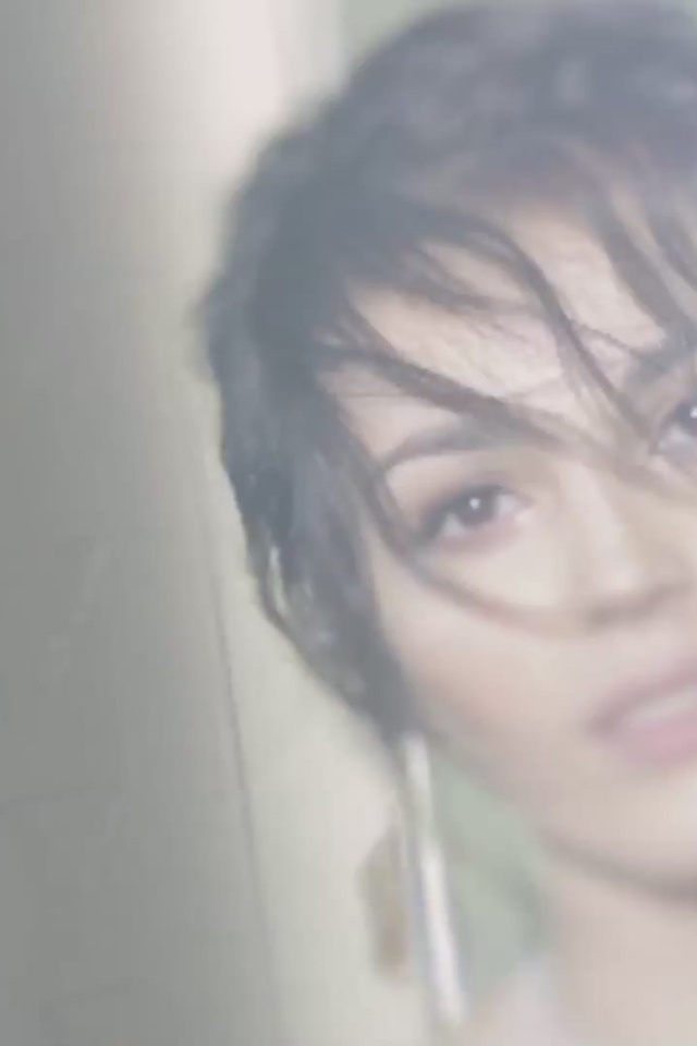 Популярная актриса Сати Казанова