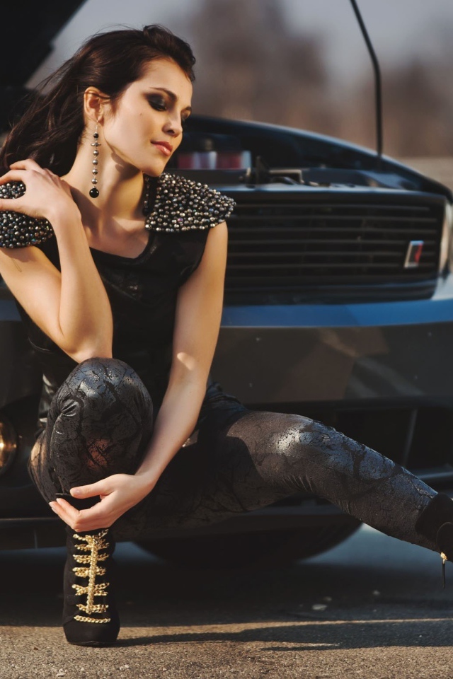 Очаровательная модель Сати Казанова