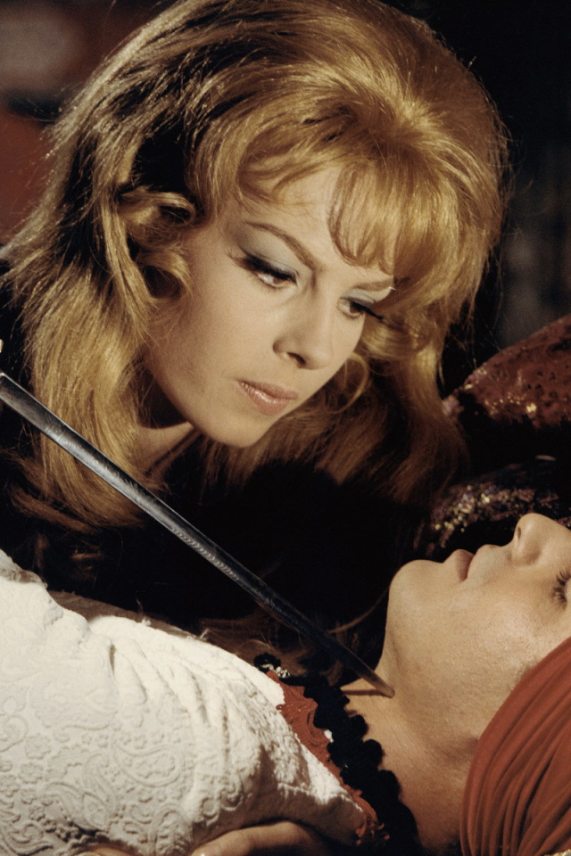 Популярная Елена Корикова