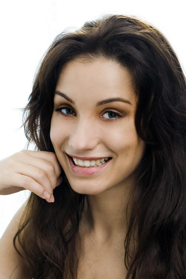 Очаровательная актриса Виктория Дайненко