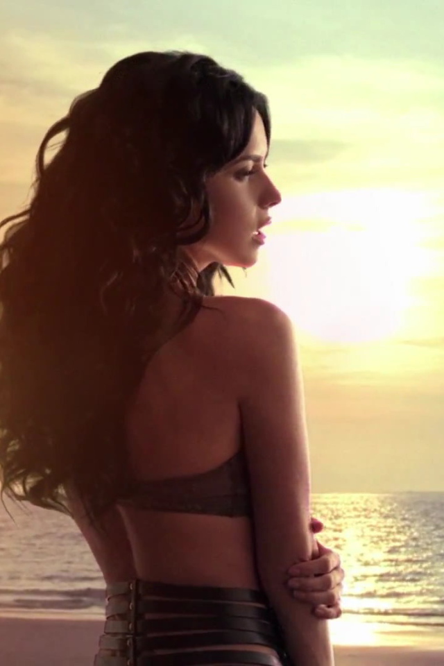 Знаменитая Юлия Савичева