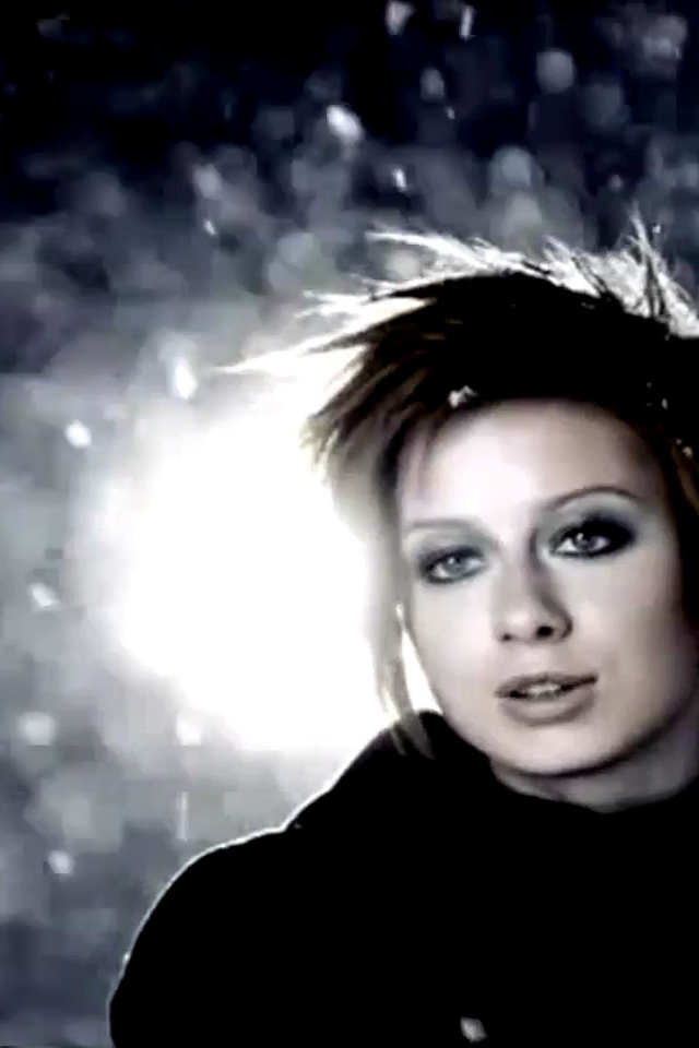 Очаровательная Юлия Савичева