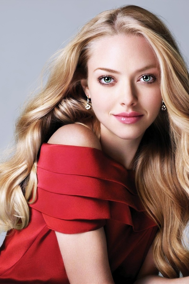 Знаменитая актриса Аманда Сайфред