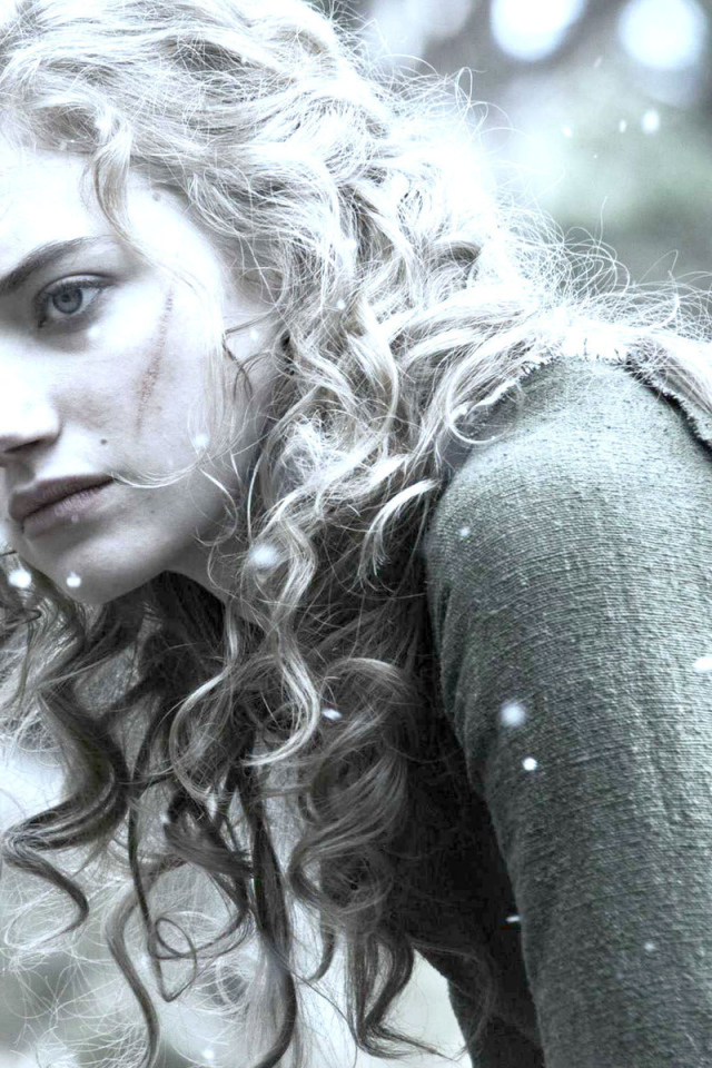 Популярная Имоджен Путс