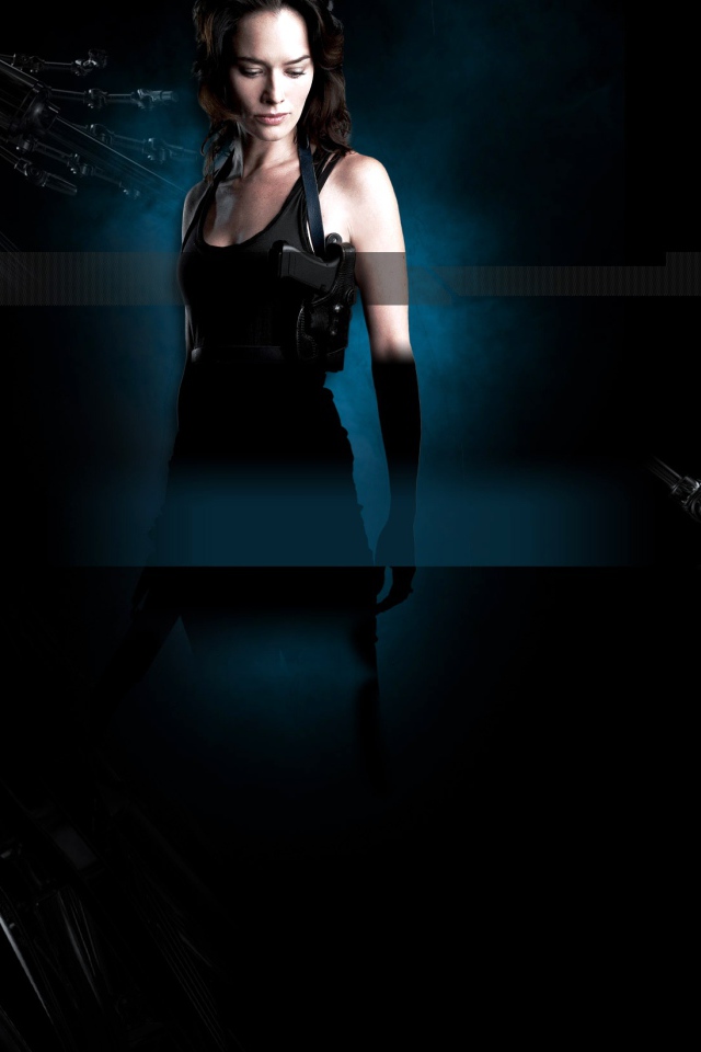 Модель Лина Хиди