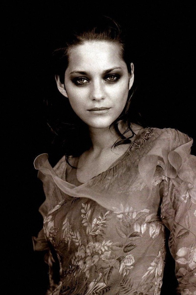 Супермодель Марион Котийяр