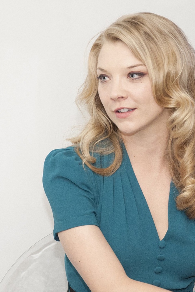 Известная звезда Натали Дормер