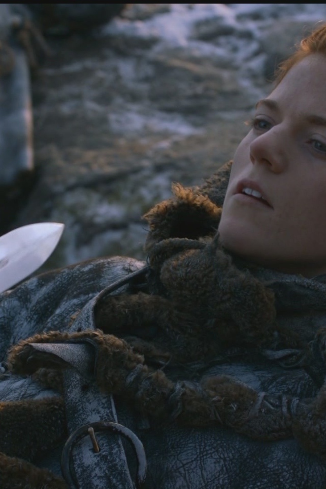 Популярная Роуз Лесли