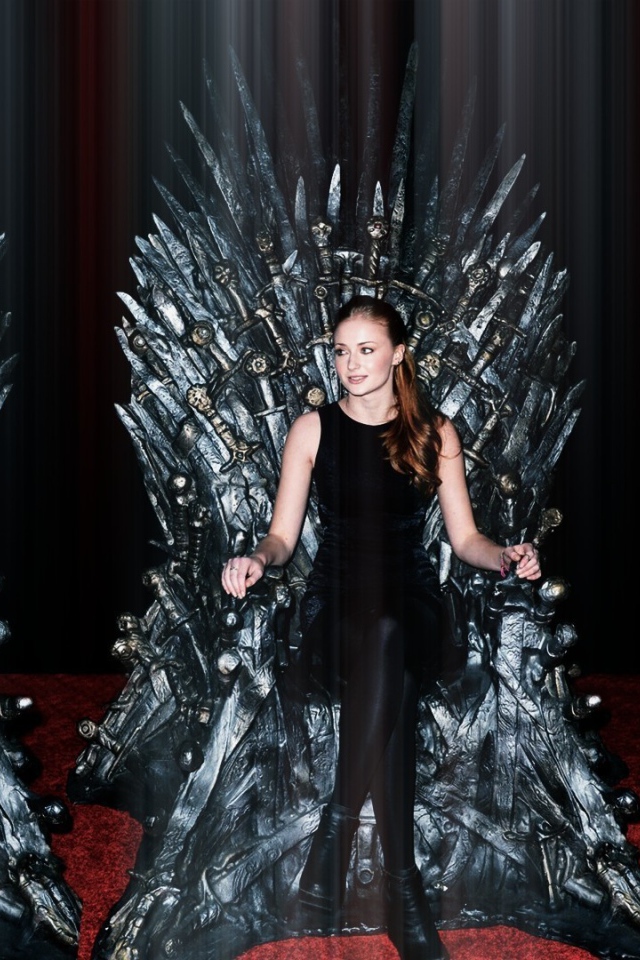 Популярная модель Софи Тернер