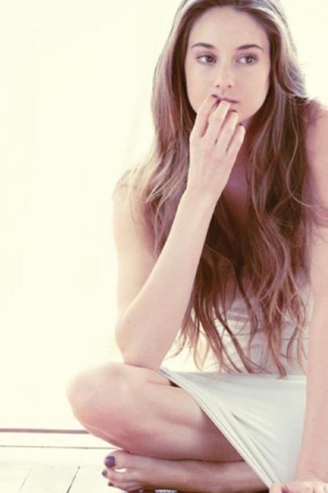 Знаменитая Шейлин Вудли