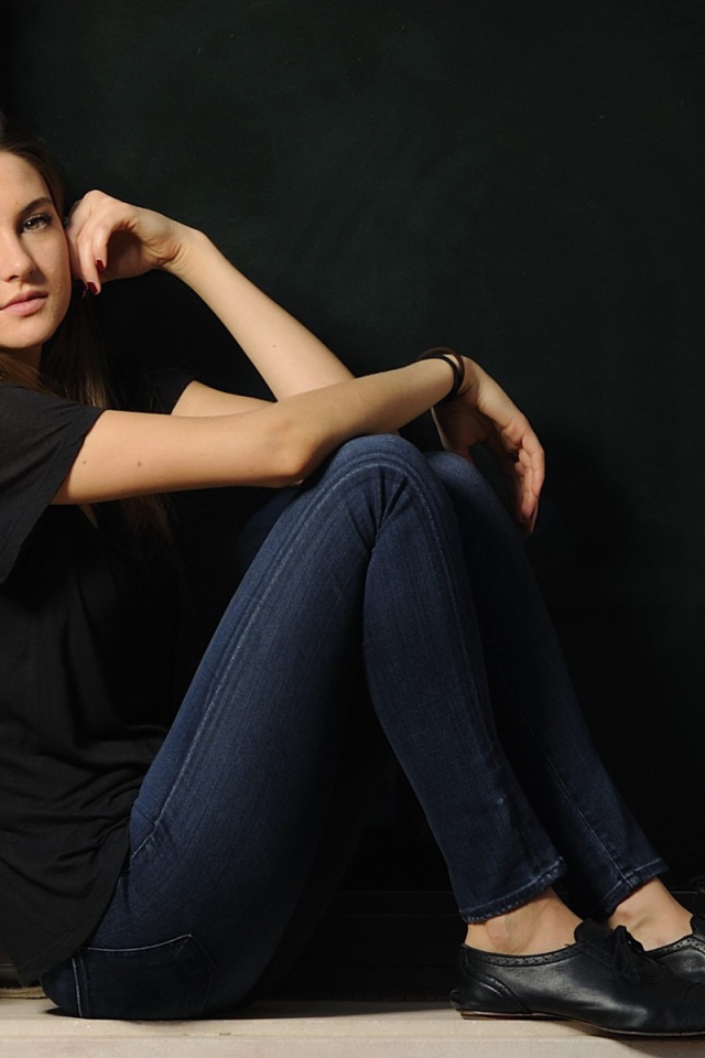 Модель Шейлин Вудли