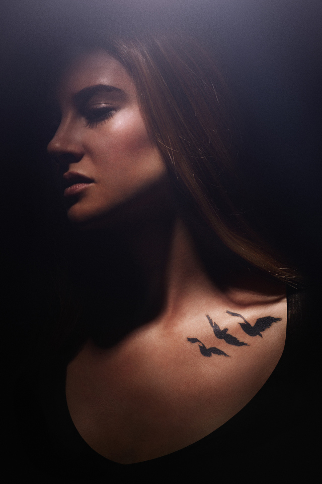 Красивая модель Шейлин Вудли