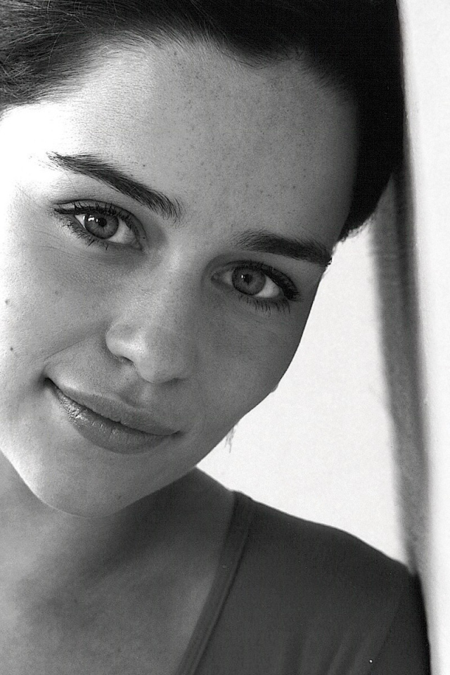 Популярная модель Эмилия Кларк