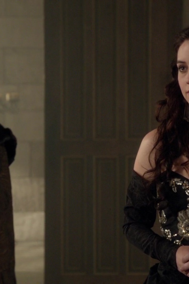 Очаровательная актриса Аделаида Кэйн