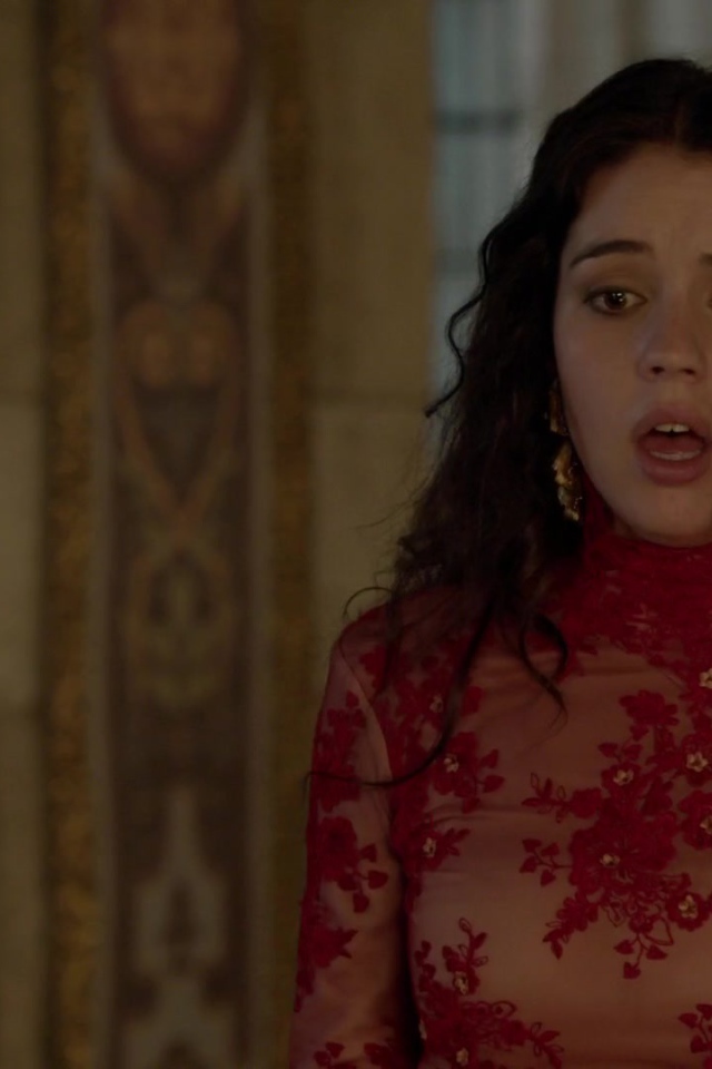 Красивая модель Аделаида Кэйн