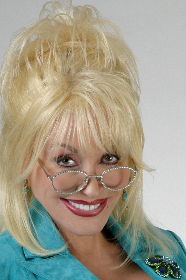 Кинозвезда Долли Партон