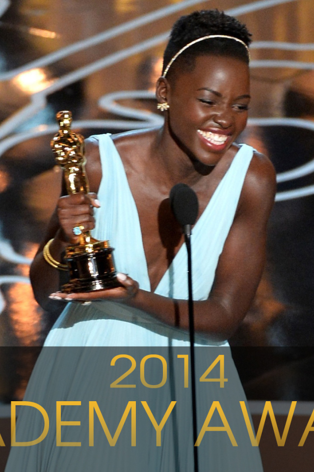 Популярная Лупита Нионго