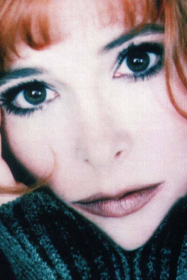 Знаменитая Милен Фармер