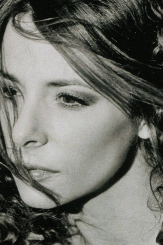 Известная звезда Милен Фармер