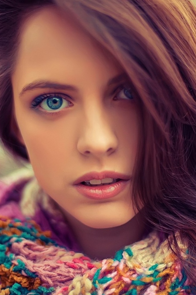Голубоглазая девушка