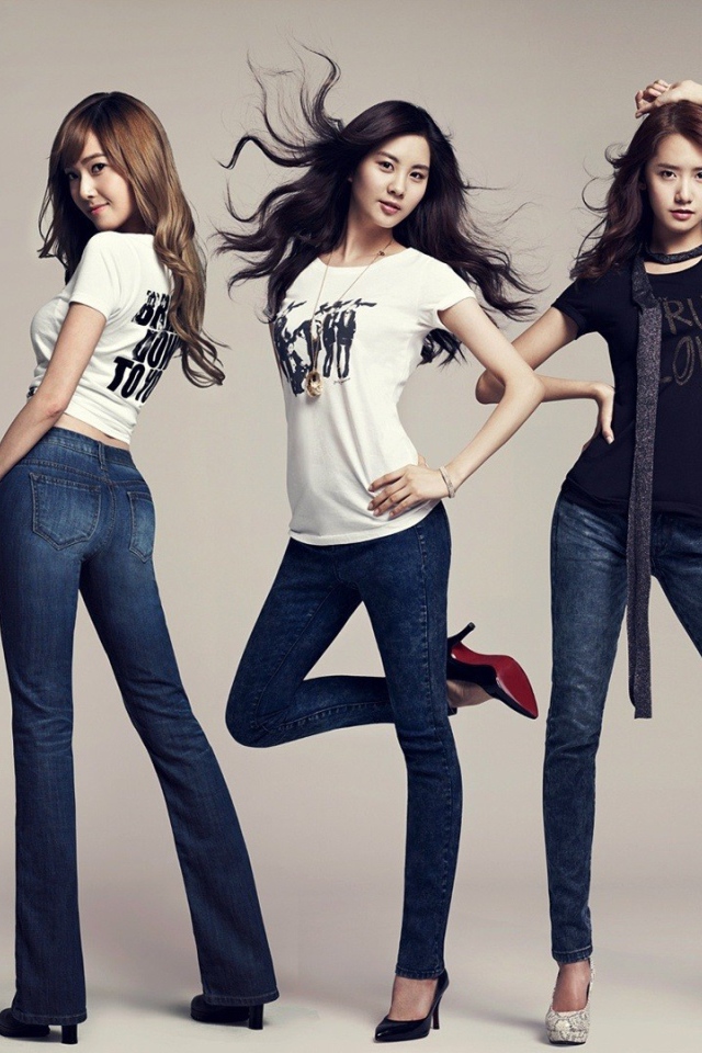 Korean girls in jeans