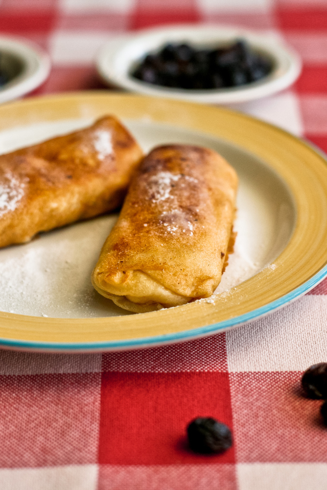 Блины с черносливом на Масленицу