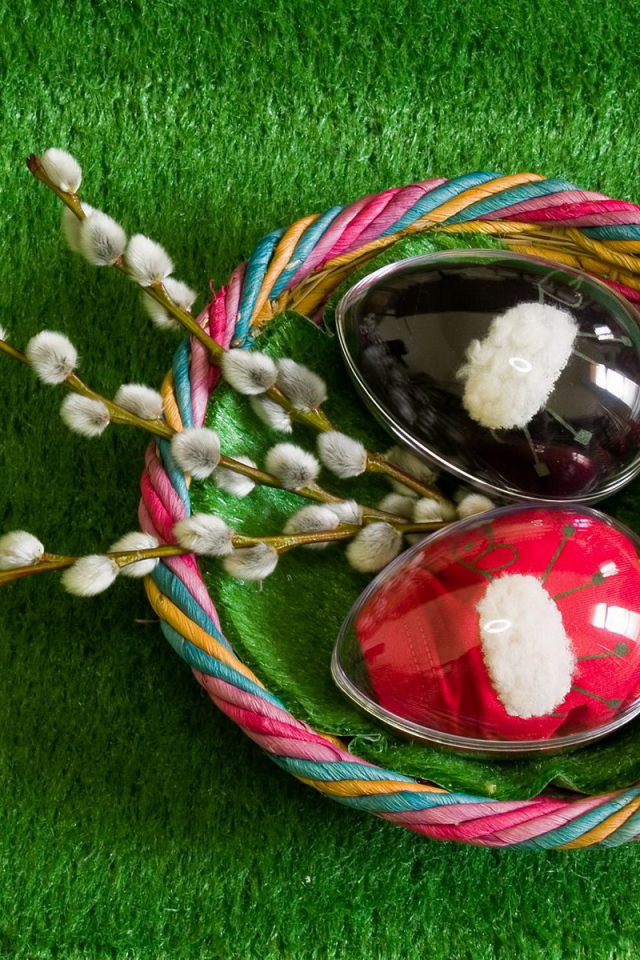 Яйца и мимоза на Пасху