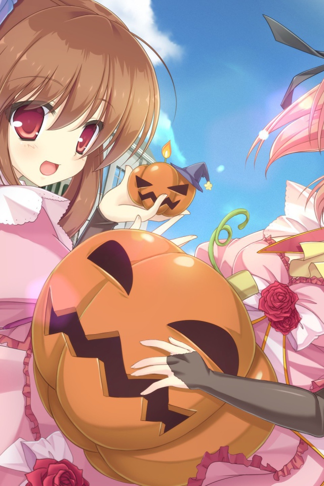 Девочки с игрушками из тыквы