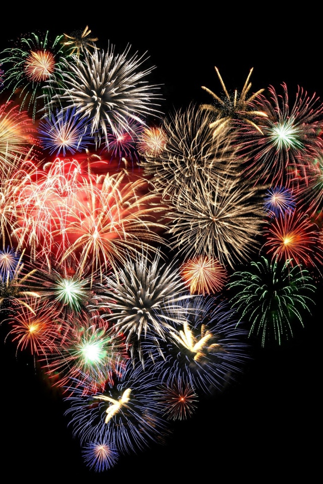 Сердечко из фейерверков