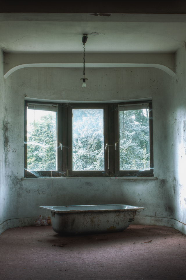 Заброшенный дом