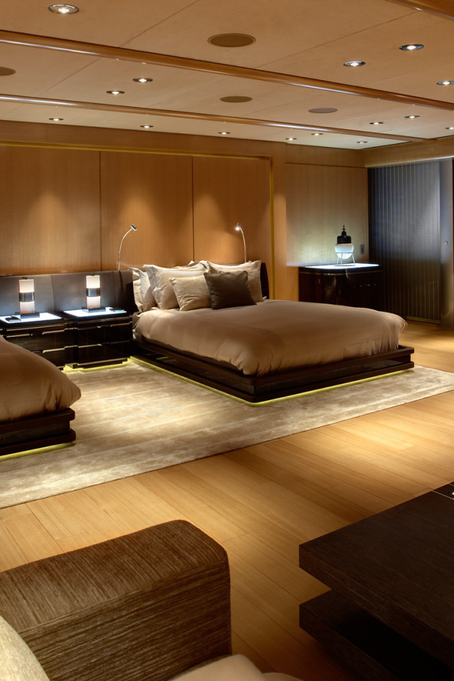 Спальня с двумя кроватями