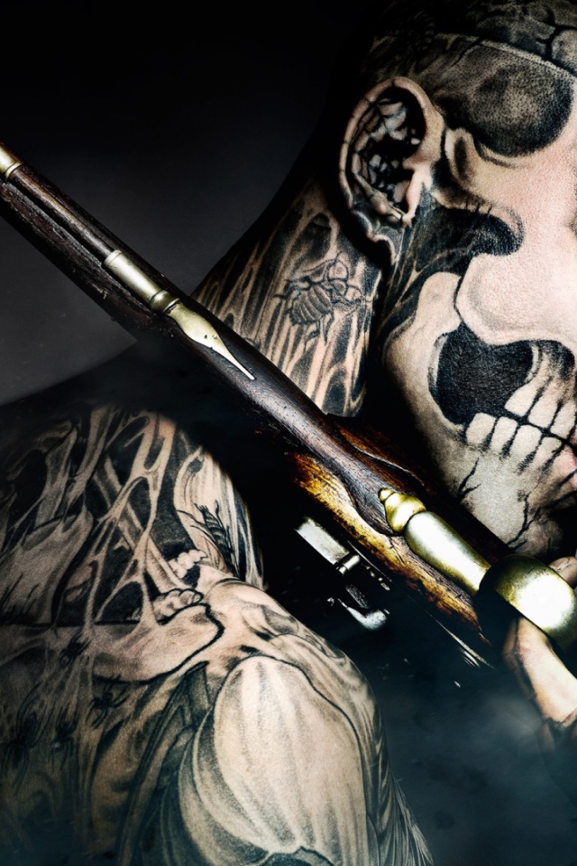 Человек зомби Рик Жене