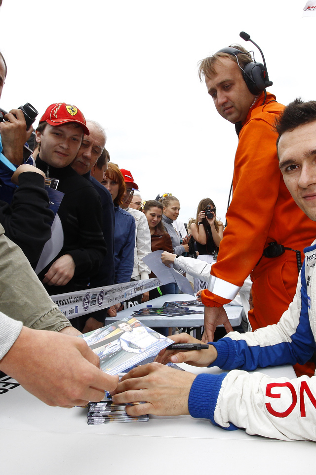 Известный Михаил Алешин