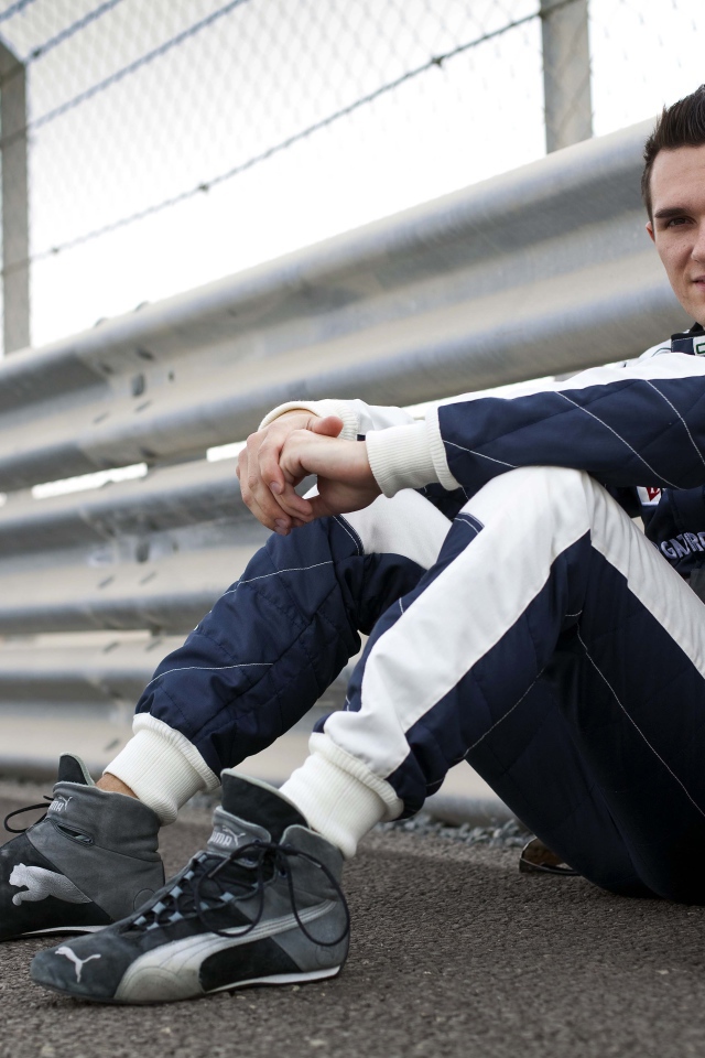 Известный человек Михаил Алешин