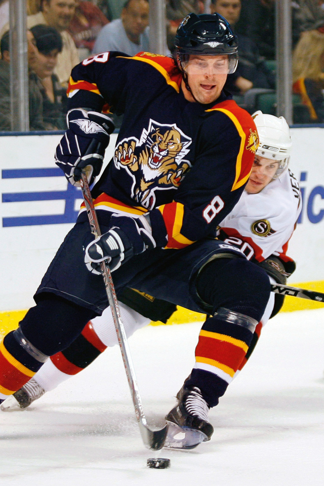 Популярный Олег Твердовский