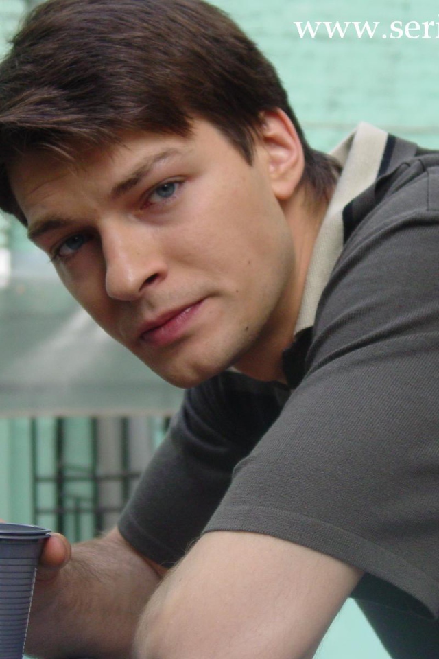 Актер Даниил Страхов