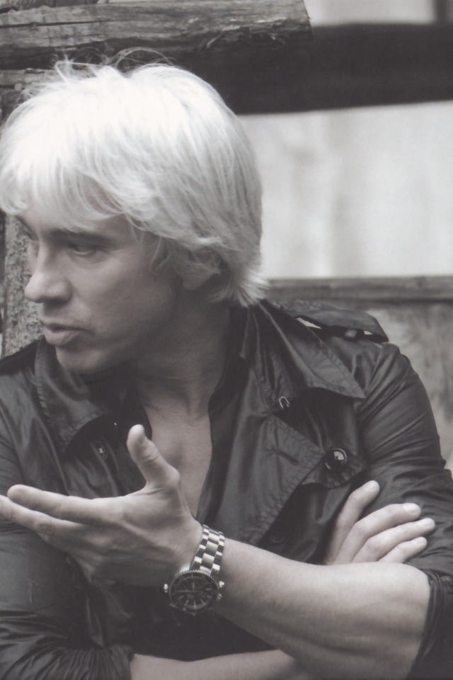 Знаменитость Дмитрий Хворостовский