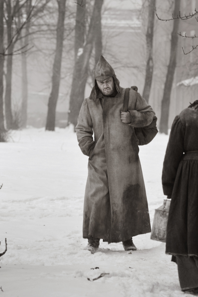 Знаменитый Максим Суханов