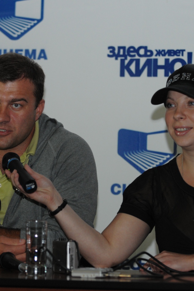 Известный актер Михаил Пореченков