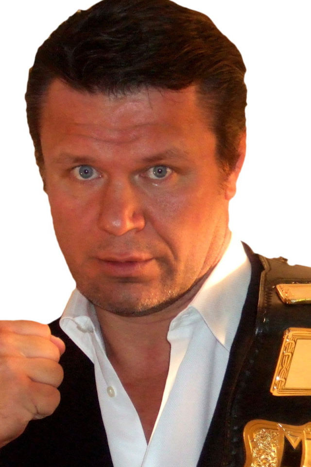 Знаменитый Олег Тактаров