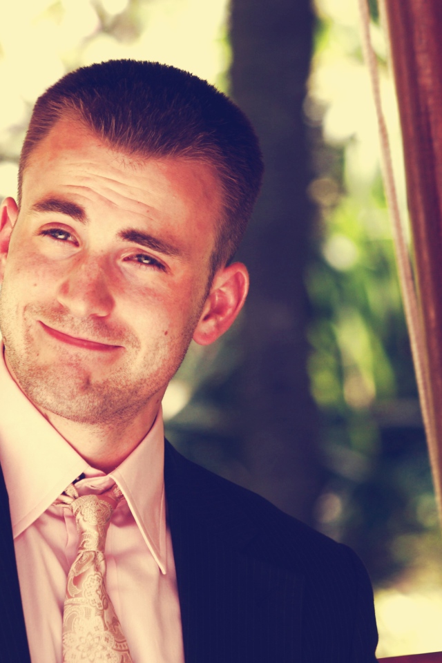 Популярная суперзвезда Крис Эванс