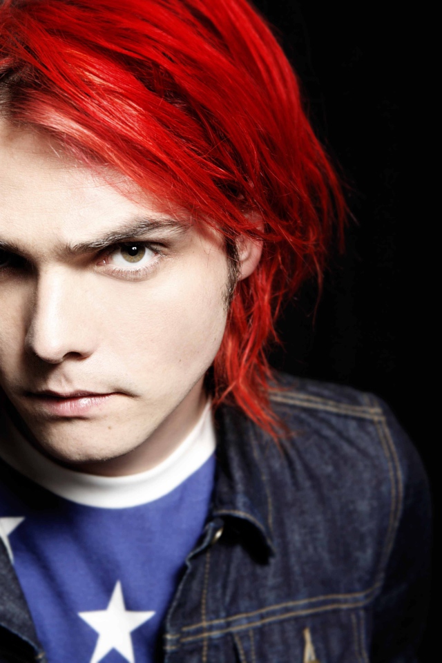 Популярная Кинозвезда Джерард Уэй