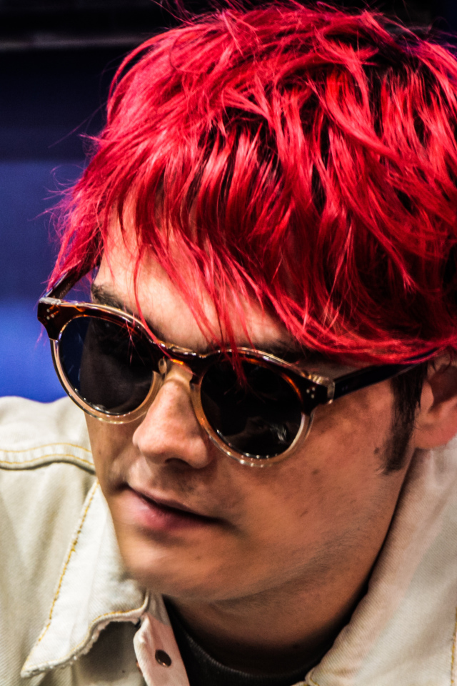 Знаменитая Кинозвезда Джерард Уэй