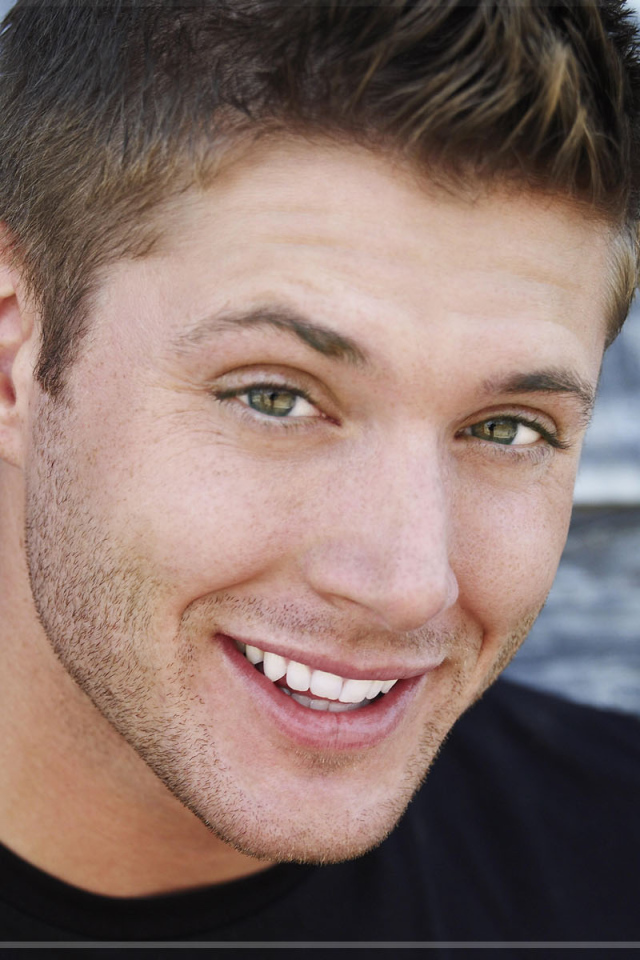 Актер Дженсен Эклс