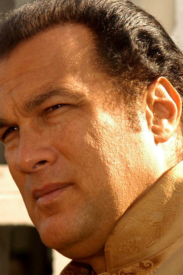 Актер Стивен Сигал