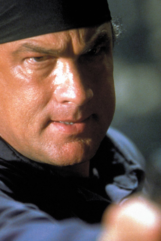 Возлюбленный Стивен Сигал