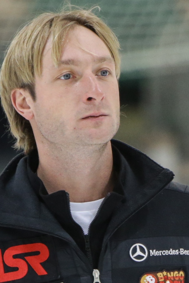 Евгений Плющенко на льду