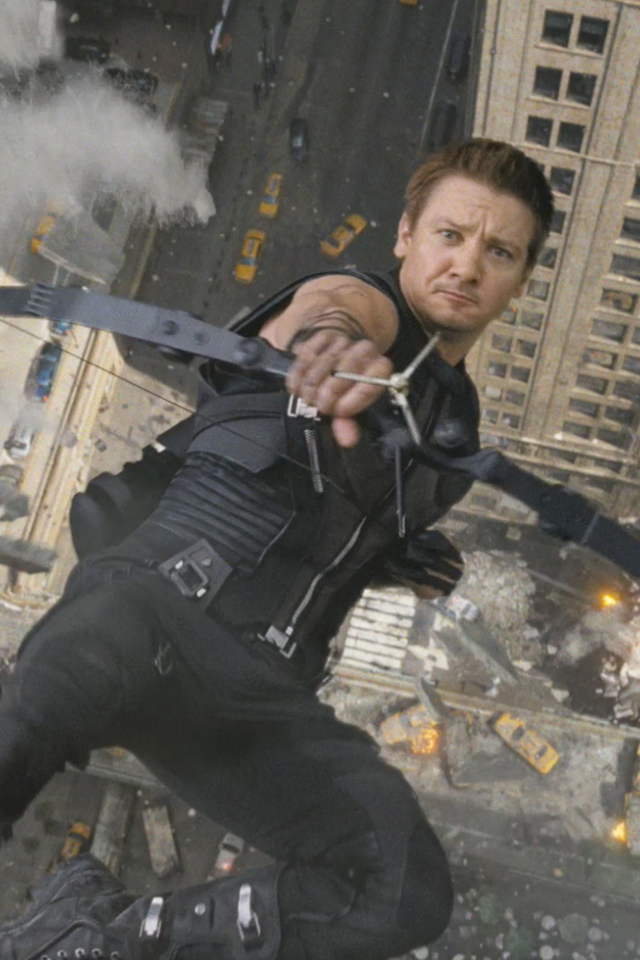 Известный актер Джереми Реннер