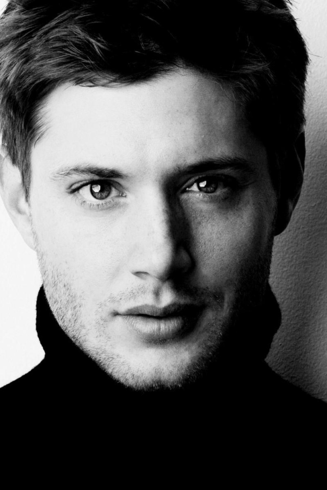 Известный Дженсен Эклс