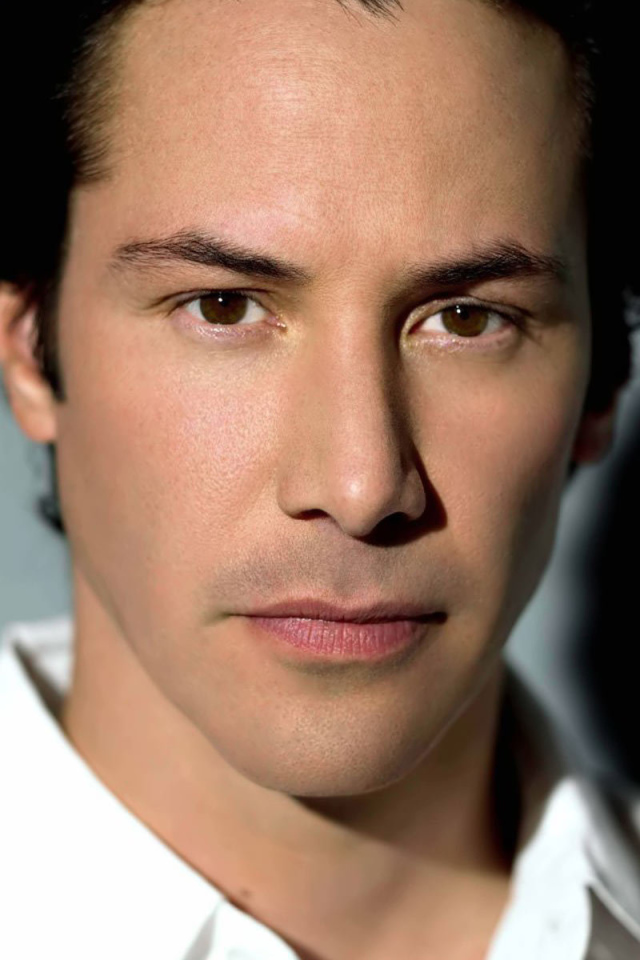 Известный Киану Ривз